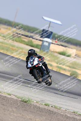 media/Aug-06-2023-TrackDaz (Sun) [[ac7f4f6367]]/B Group/sweeper/